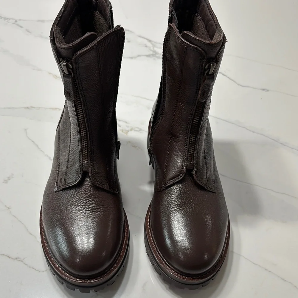 Brown Leather Ankle Boots with Elastic Panels